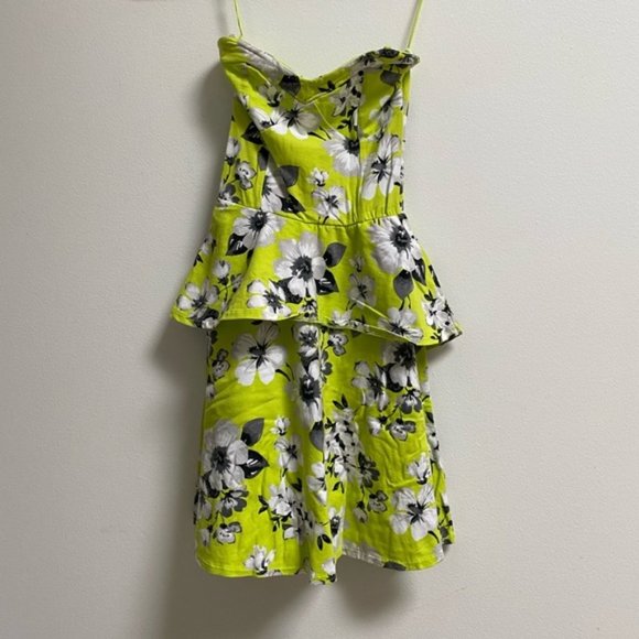 Aeropostale Peplum Green Floral Dress - Picture 1 of 3
